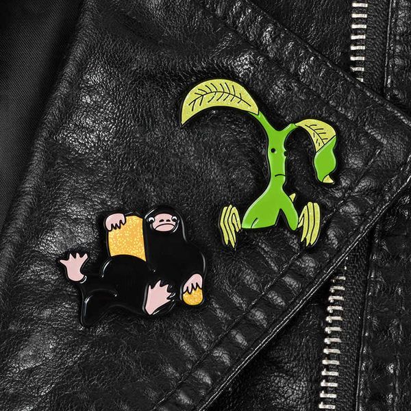 

fashion cartoon movie peripheral accessories magical animals where to go niffler lovely oil brooch clothing accessories, Gray