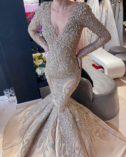 

2022 arabic luxurious champagne lace crystal beaded evening dresses wear mermaid long sleeves prom dresses formal party second reception gow, Black;red