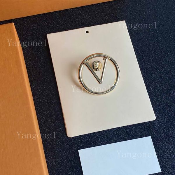 2021 Moda Vintage Broche Carta Brooches Pin Tassel Homem Mulheres Luxo Pins Traje Jóias Qualidade Top