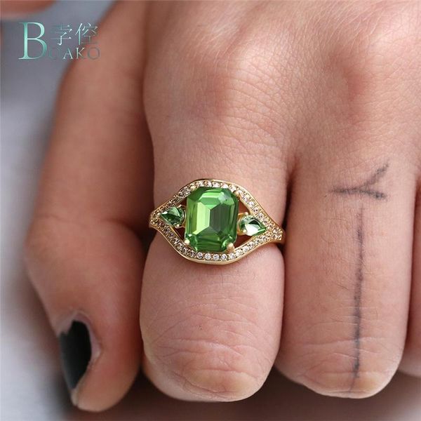 Ringos de cluster Boako Big Crystal Zircon Stone Ring Green Women Wedding Party Jewelry Promise Engagement for feminino B40