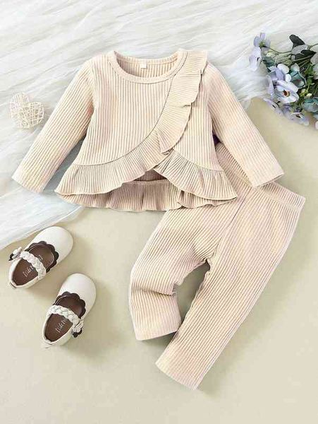 

baby ruffle trim solid ribbed tee & leggings she, White