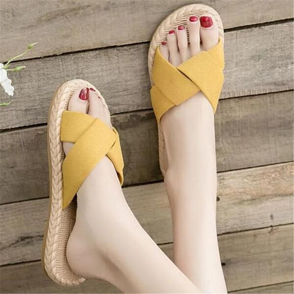 

slippers women female outdoor 2021 summer wear sandals fashion flip flop women's flat bottomed beach slipper roman, Black