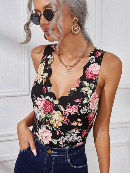 

scallop trim floral tank x75b#, White