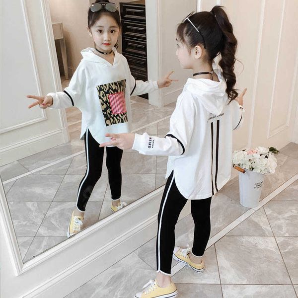 

2020 new spring girls clothing sets casual sport t shirt hoodie pants 2pcs/sets kids child clothes suits cotton tracksuits x0902, White