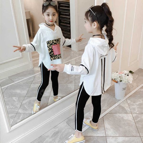 2020 nuova Primavera Ragazze Che Coprono Gli Insiemi Casual Sport T Shirt Con Cappuccio Pantaloni 2 Pz/set Bambini Bambino Copre I Vestiti Tute di Cotone X0902