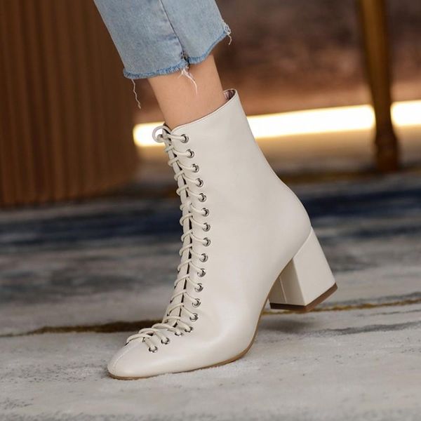 

boots 2021 leather with a short tube knight chunky heels big yards of shoes factory outlet undertakes, Black