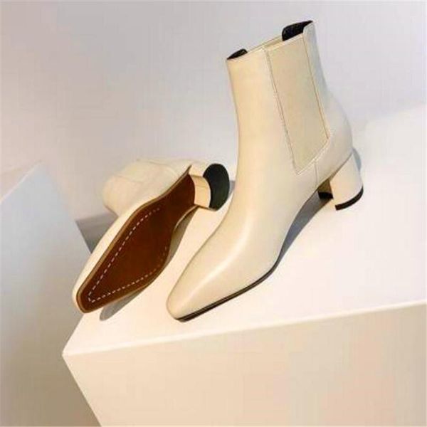 

boots 2021 fashion noble layer leather booties small square head, Black