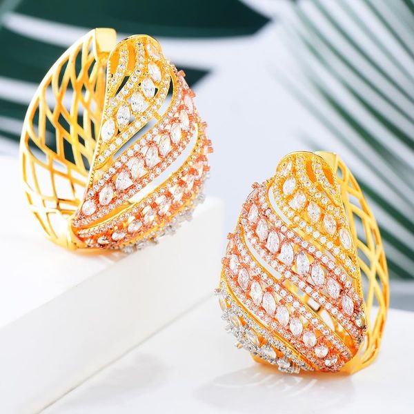 

hoop & huggie siscathy dubai earrings charms elegant trendy cubic zircon wedding bridal big statement for women fashion jewelry, Golden;silver