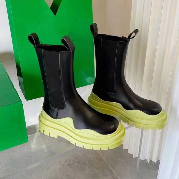 

luxury brand platform martin boots thick bottom real leather ankle boots men women round toe short botas runway design shoes y1018, Black