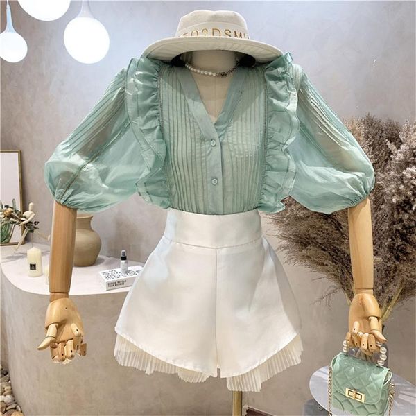 

women's tracksuits niche design clothing 2021 french retro suit bubble short-sleeved v-neck ruffled shirt high-waist shorts two-piece, Gray