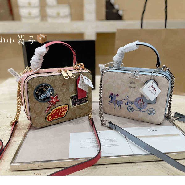 

women luxurys designers bags 2021 womens handbags purses designer crossbody wallet bag louisbags_18 summer classic carriage versatile leisur