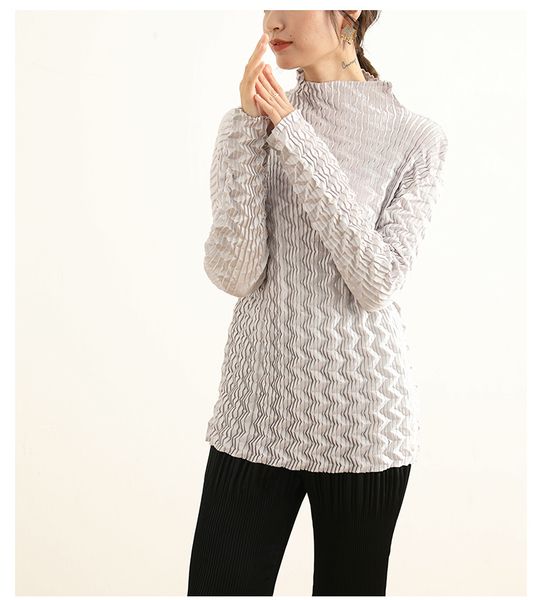 

knits miyake fashion fold long sleeve solid turtleneck t-shirt, White