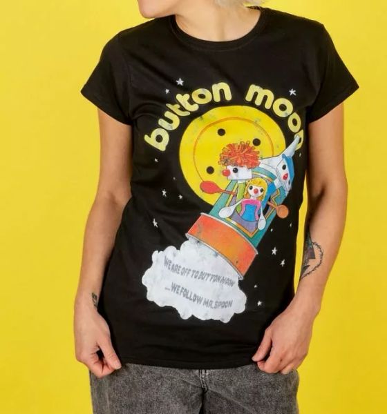 

official women's retro button moon black fitted t-shirt, White;black