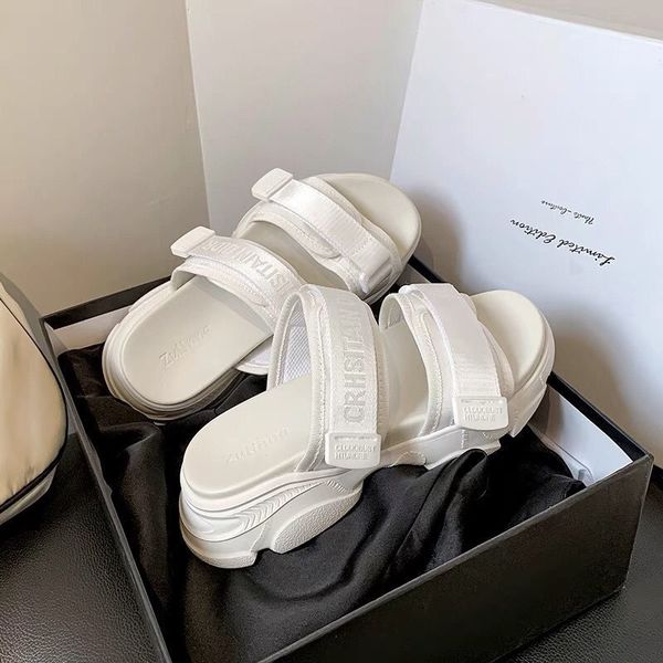 

women 2021 summer new baby with beach sports leisure muffin sandals, Black