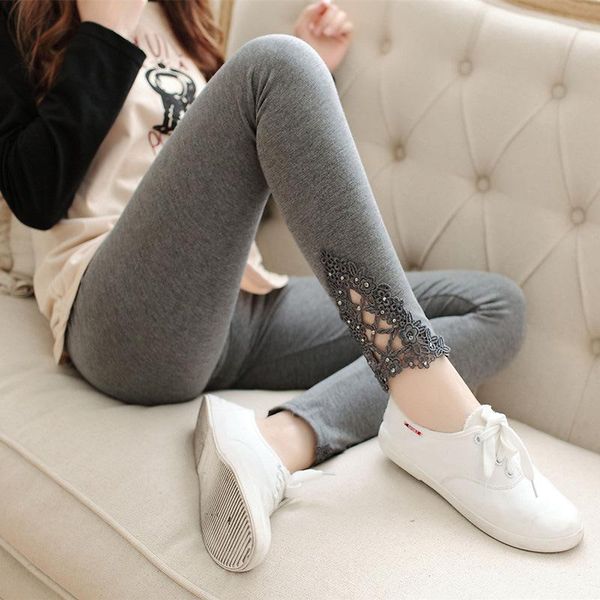 

women's leggings with hollow triangle lace rhinestones, Black