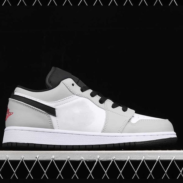 

2021 jumpman women's basketball shoes male 1 s light smoke grey outdoor sportskug3