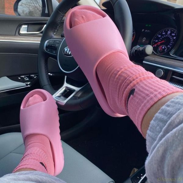 

slippers 2021 comfortable soft men women non-slip bathroom home shoes flat eva thick sole slides women's sandals, Black