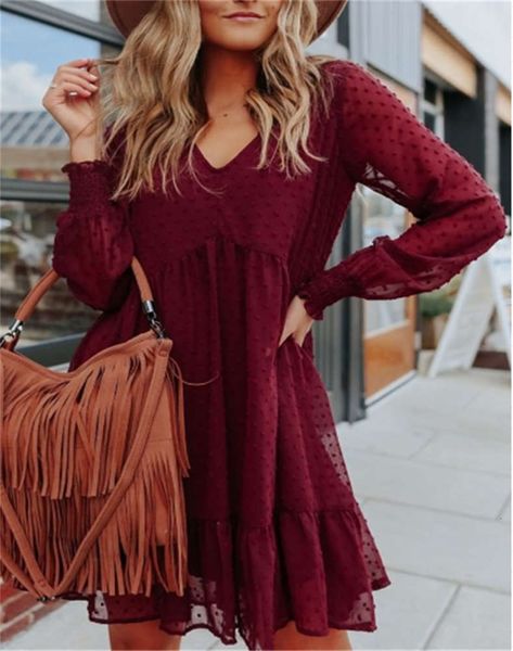 

fashion style temperament deep autumn, White;black