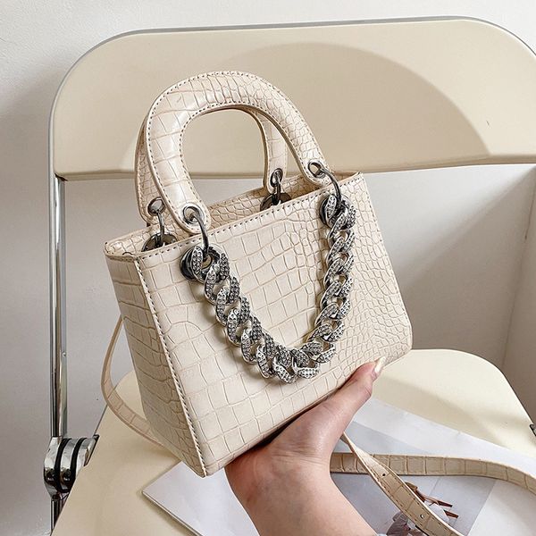 

2021 new crocodile princess bag diamond chain small square texture foreign style one shoulder messenger hand