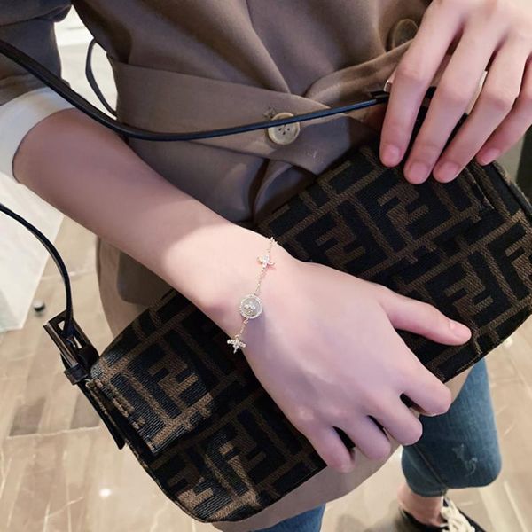 

link, chain rhinestone alloy bracelets on hand women bangles jewelry girls korean fashion female now 2021 vintage, Black