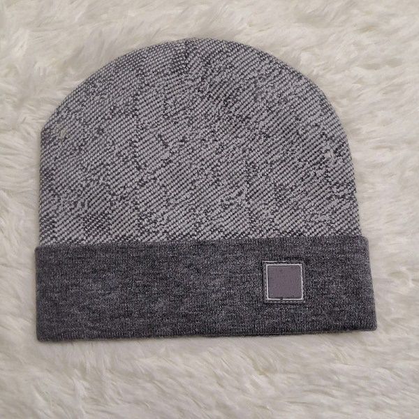 

2021 fashion beanie wool knit hat classical sports skull hat ladies casual outdoor warmth, Blue;gray