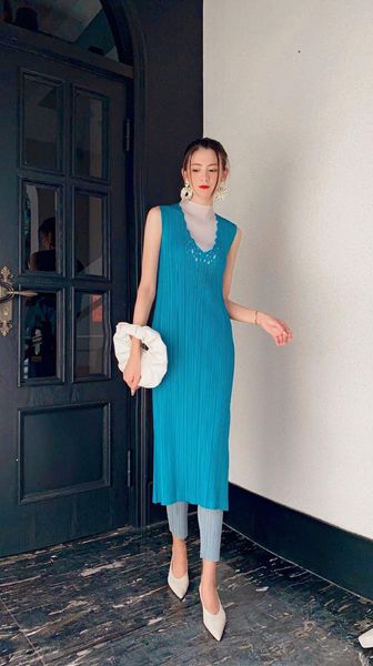 

dress miyake fold style fashion hollow out v-neck sleeveless hem slit, Black;gray