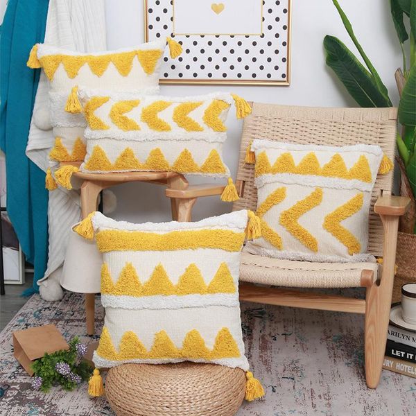 

cushion/decorative pillow tufted embroidery cushion cover nordic style chenille tassel case no core ysd-pe