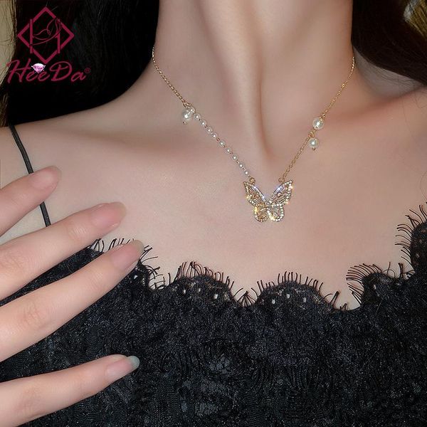 

chokers women's graceful butterfly pearl short necklace 2021 summer shiny zircon choker lady korean sweet clavicle chain jewelry female, Golden;silver