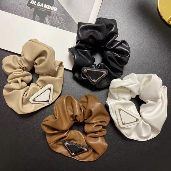 Moda Kadınlar Kız Bayan Saç Kauçuk Bantlar Saçlar Scrunchy Yüzük Klipler Elastik Ters Üçgen Tasarımcı Spor Dans Scrunchie Hairband Pony Kuyrukları Tutucu