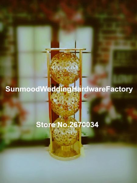 

gold mental wedding centerpiece stand and flower party decoration