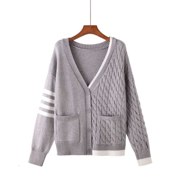 

women's sweaters 19 net red v-neck asymmetric twist long sleeve t-shirt loose academic style knitted sweater coat fashion 80bb, White;black
