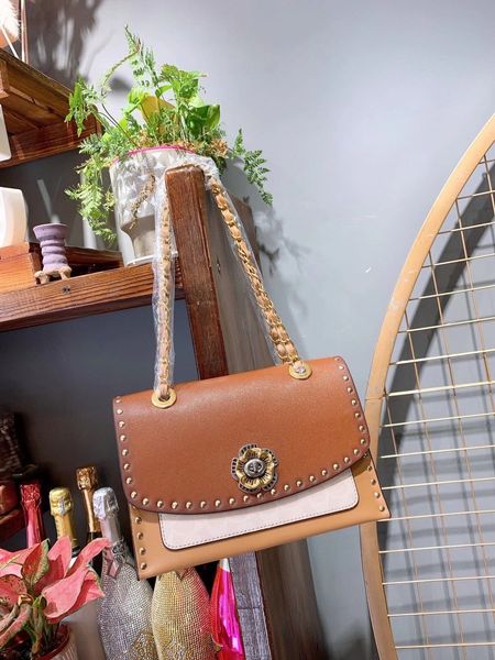 

factory outlet luxury handbags and storage 2021 new kou family c women's large capacity rivet single shoulder diagonal span portable ch