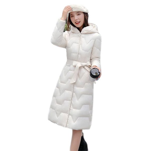Mulheres de jaqueta de inverno para baixo jaquetas de algodão moda coreana magro vermelho joelho longo com cinto com capuz parkas feminina lr933 210531