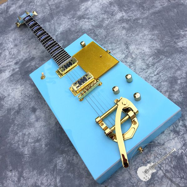 2021 Nova guitarra elétrica em hardware de ouro de forma generosa azul customizável todo o logotipo de cores personalizado