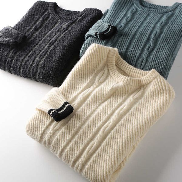

fashion sweater anti pilling, soft waxy and comfortable yarn, White;black