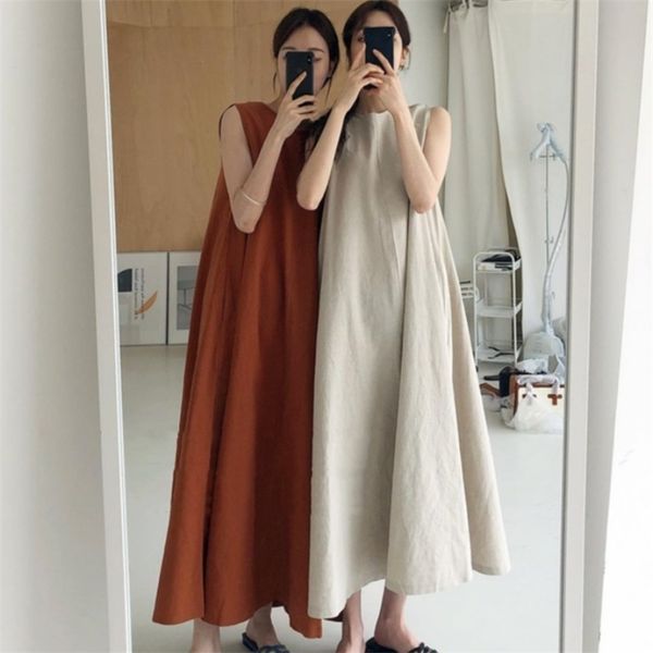 [EWQ] Yaz Elbise Chic Gevşek Salıncak Kolsuz Orta Uzunlukta Pamuk Keten Uzun Yüksek Bel Kadın Pist 210623
