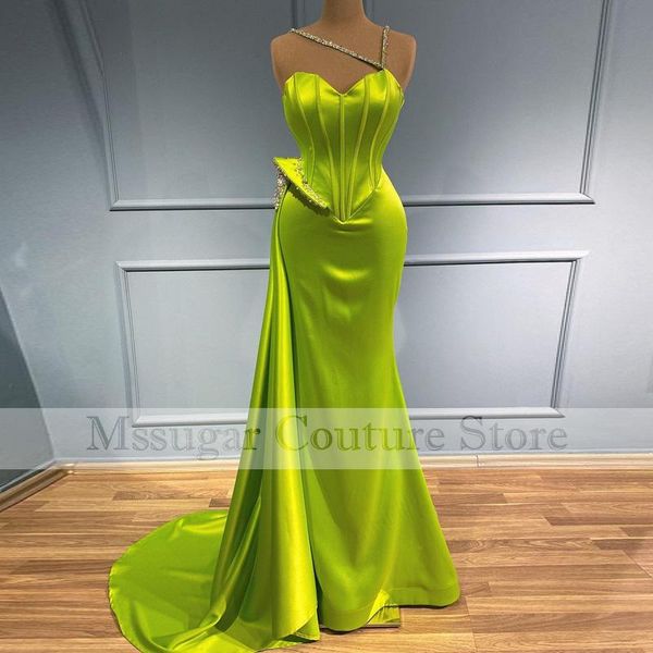 

party dresses 2021 luxury mermaid evening sleeveless beading satin prom gowns vestido de fiesta boda, White;black