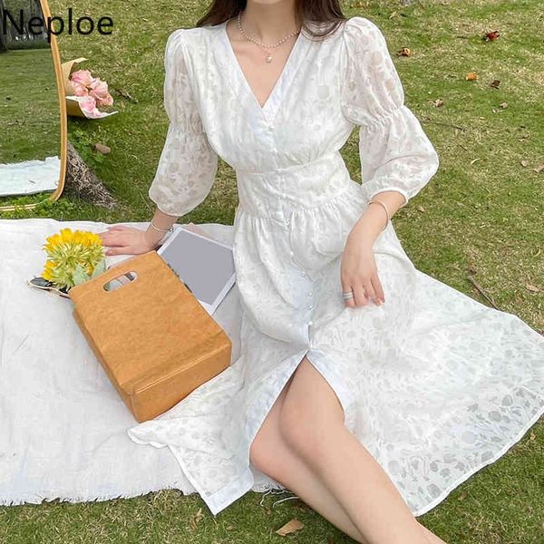 NEPLOE Coreano Vintage Vestido Branco Mulheres V Pescoço Floral Slim Cintura Vestidos Verão Puff de Manga Curta Elegante Midi Vestidos 210422