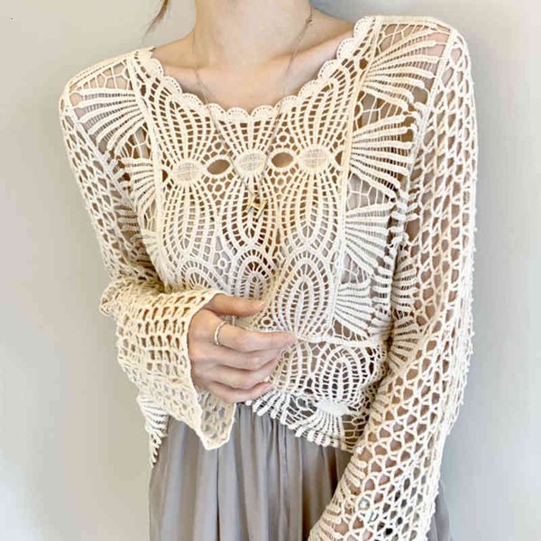 

polo korean style around the elegant neck, White