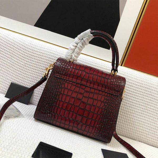 

evening bags fashion classic all-match leather crocodile pattern ladies handbag temperament messenger bag