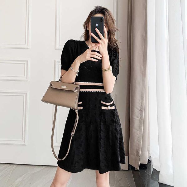 

celebrity french xiaoxiangfeng knitted drs 2021 summer women's slim a-line dign ice silk skirt, Black;gray
