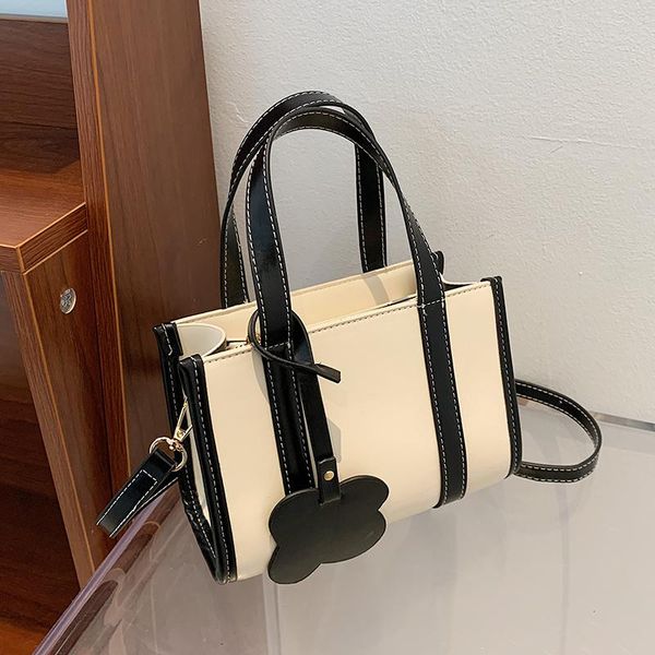 

shoulder bags niche design high-end bag female wild 2021 fashion messenger handbag tote width: 20cm