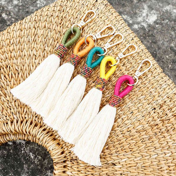 

fine key chain hand-woven bohemian style tassel ins selling strings knot rice beads european and american handbag pendant, Silver