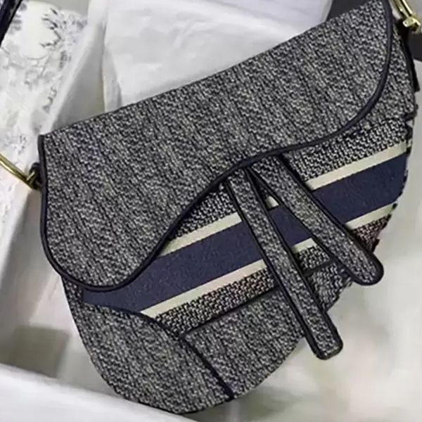 

5a designer bags fashion canvas embroiderys tote saddle bag letter embroidery pochette shoulder channel messenger 2005 luxurys mini designer