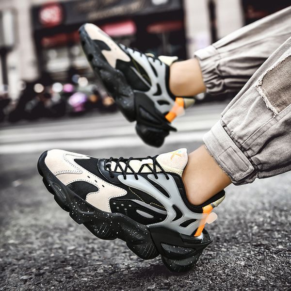 

sports men's autumn 2021 large thick bottom color matching casual daily fashion running dad sho, Black