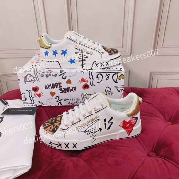 

2021 mens womens boots sneakers casual shoes bee chaussures leather ace embroidery stripes sports trainers fashion luxurys designers loafers, Black