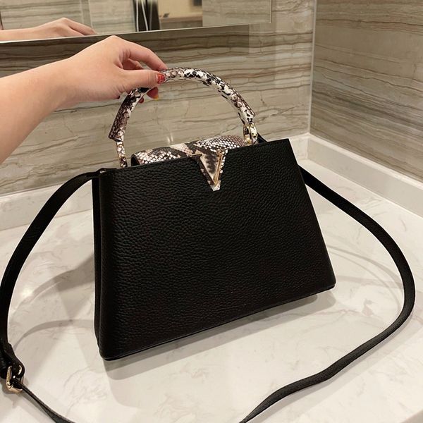 

women luxurys designers bags 2021 first layer cowhide handbags l bag genuine leather messenger damier ladies travel purses