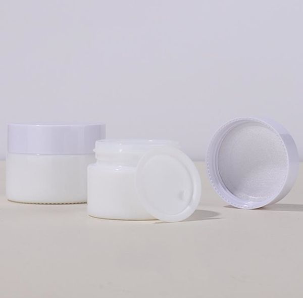 15g 30g 50g Saf Beyaz Cam Krem Kavanozlar Boş DIY Şişeler Plastik Kapaklar Yüz Bakımı Makyaj Aracı SN6154