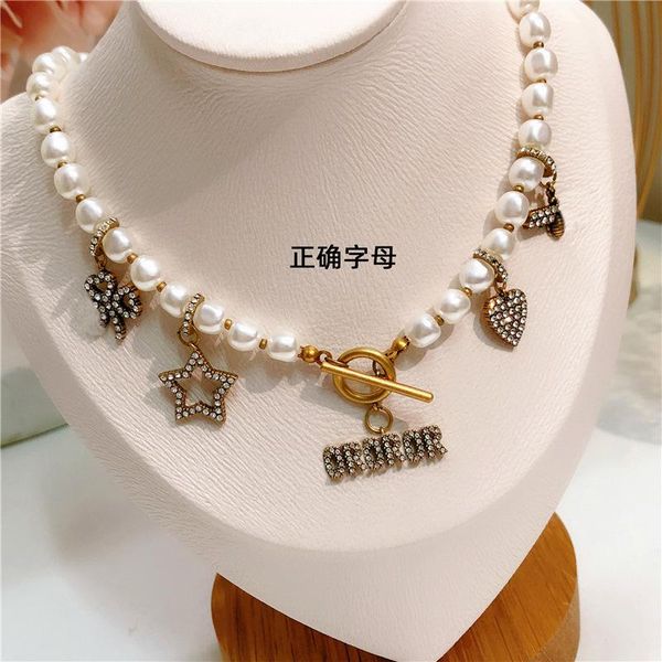 

D family temperament cool wind bronze diamond love Star bee Pendant Necklace collarbone chain versatile, Silver