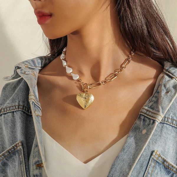 

pendant necklaces vsnow hyperbole asymmetry love heart necklace for women baroque irregular imitation pearl chunky chain jewelry, Silver